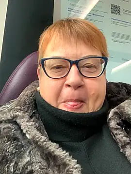 Klio5678 online show from December 2025 09:16:01 AM