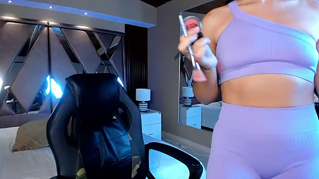 carina rossi online show from January 2025 11:23:02 AM