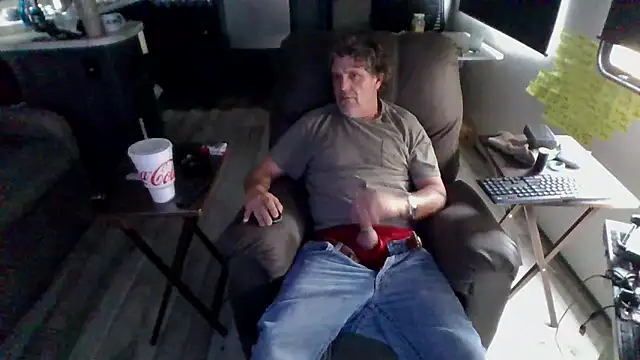 lateniter online show from February 2026 06:15:01 PM