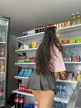 Snapshot of LittleDoll___ chatting on February 2026 01:29:02 PM LittleDoll online show from February 2026 01:29:02 PM