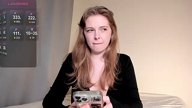 Snapshot of mercedescutee chatting on January 2025 03:58:01 PM mercedescutee online show from January 2025 03:58:01 PM