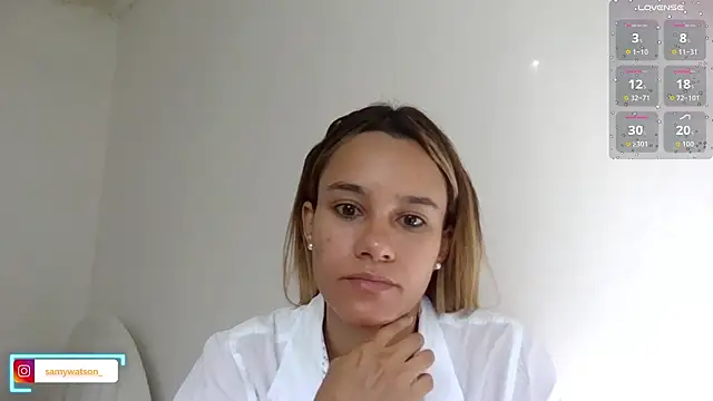 Snapshot of SamanthaWatson chatting on December 2025 01:18:01 PM SamanthaWatson online show from December 2025 01:18:01 PM