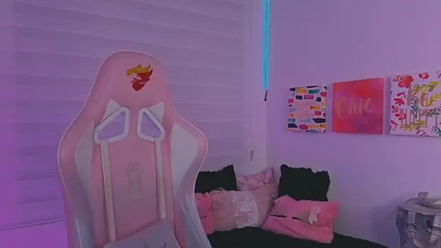 Snapshot of Sara__Ramirez chatting on September 2025 02:47:02 AM Sara  Ramirez online show from September 2025 02:47:02 AM