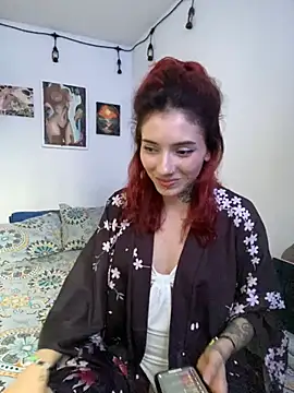 LiliJones  online show from February 2025 05:33:01 PM