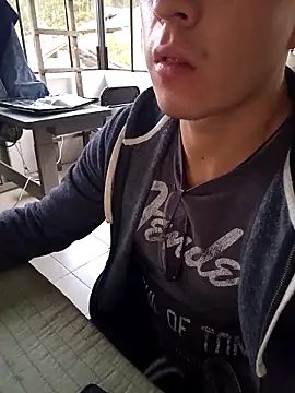 97banana online show from March 2025 11:11:01 PM