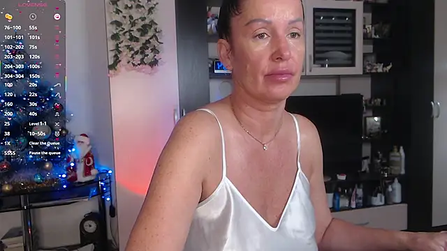 SheilaRyan online show from December 2025 05:01:02 AM