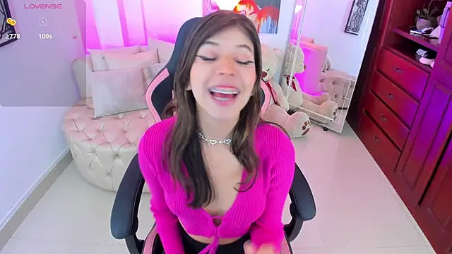 NATAASHA    online show from February 2025 03:23:01 AM