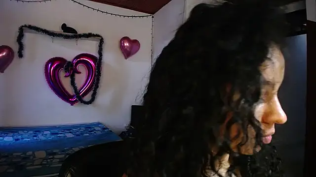 Mr MrsCurie online show from December 2024 10:28:02 PM