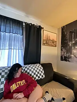 SidneyRaee online show from December 2024 04:58:01 PM