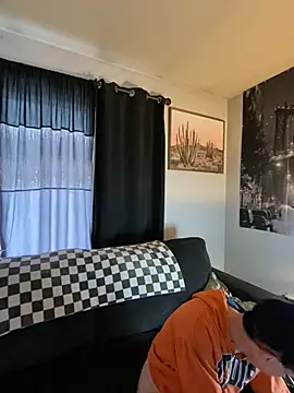 SidneyRaee online show from December 2024 03:27:01 PM