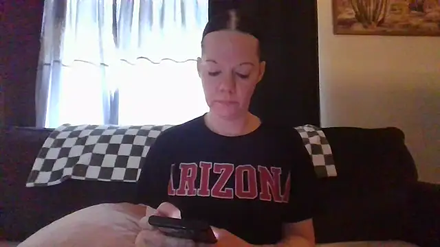 SidneyRaee online show from January 2025 08:32:02 PM