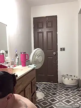 SidneyRaee online show from September 2025 11:14:01 AM