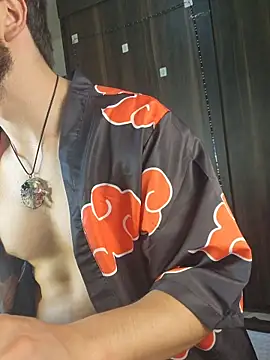 just maxii online show from November 2025 12:10:01 AM