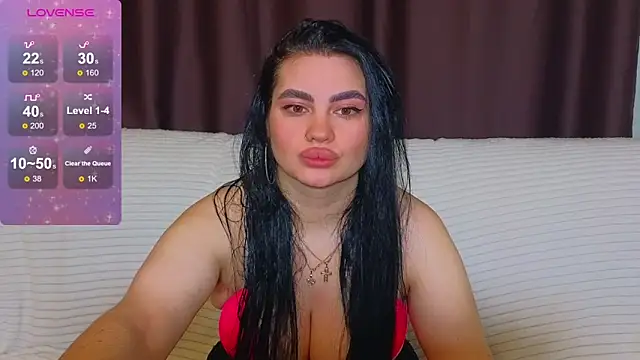 Snapshot of Nikki_Kardashian chatting on March 2025 10:27:02 PM Nikki Kardashian online show from March 2025 10:27:02 PM