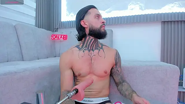 Apolo Bianco  online show from October 2025 01:09:02 AM