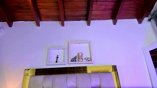 emmy r online show from December 2024 12:18:02 PM