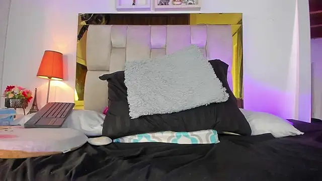 emmy r online show from February 2025 03:15:02 PM