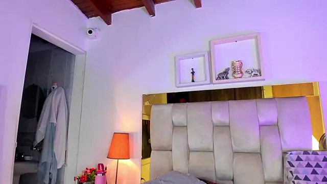 emmy r online show from March 2025 03:18:02 PM