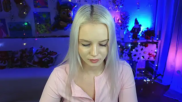 Snapshot of ImBonBon chatting on January 2025 12:33:01 AM ImBonBon online show from January 2025 12:33:01 AM