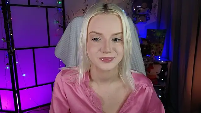 Snapshot of ImBonBon chatting on November 2025 12:32:02 AM ImBonBon online show from November 2025 12:32:02 AM