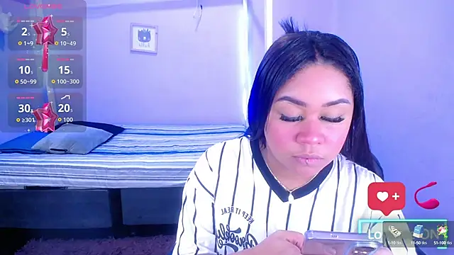 Nahom1  online show from September 2025 10:32:01 PM