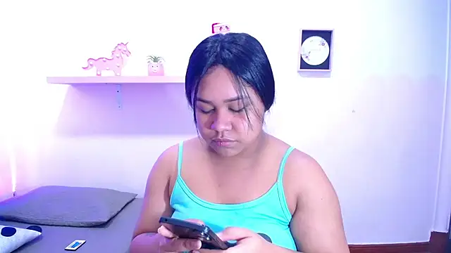 Nahom1  online show from October 2025 09:39:01 PM