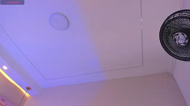 VioletaAbel online show from January 2025 05:32:01 PM