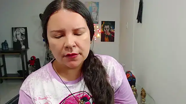 claryssa  online show from May 2026 06:43:02 AM