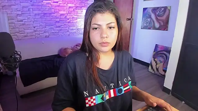 Snapshot of Luci_Amore chatting on March 2025 05:51:01 AM Luci Amore online show from March 2025 05:51:01 AM