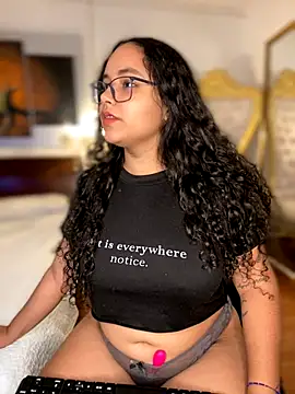 CurlyGirl 1 online show from December 2024 01:09:02 PM