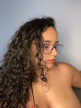 CurlyGirl 1 online show from December 2024 05:47:02 PM