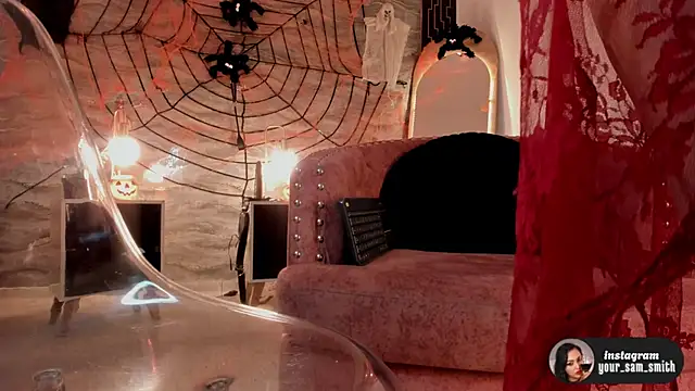 samara smithh online show from October 2025 11:54:01 AM