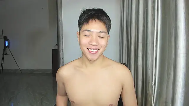 Oliver Nl online show from March 2025 03:39:01 PM