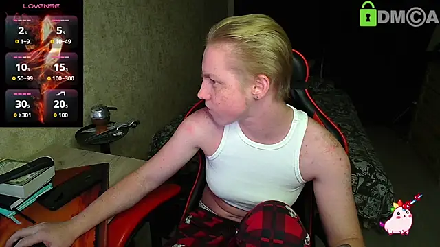 Alexis Gordon online show from September 2025 08:02:01 PM