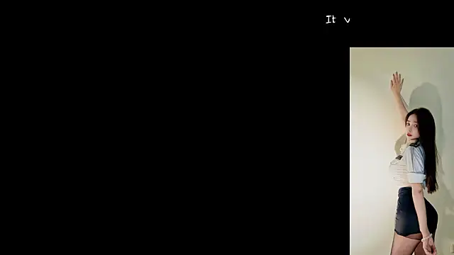 Snapshot of -Aricia- chatting on May 2026 04:34:02 PM -Aricia- online show from May 2026 04:34:02 PM