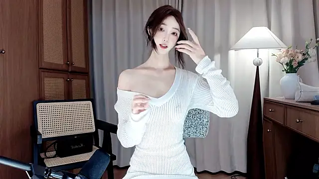 Snapshot of -Aricia- chatting on June 2026 02:41:02 PM -Aricia- online show from June 2026 02:41:02 PM