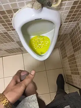 hitlar1026 online show from October 2025 11:55:02 AM