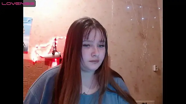 Light Luna online show from December 2024 12:27:01 PM