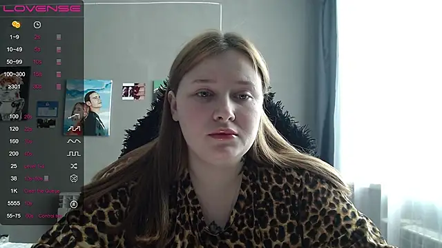 Light Luna online show from March 2026 10:41:01 AM