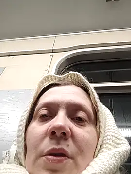 LeraSweet online show from December 2025 06:07:02 AM