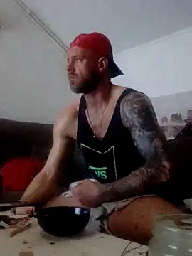 Snapshot of eltoulou chatting on March 2025 02:07:02 AM eltoulou online show from March 2025 02:07:02 AM