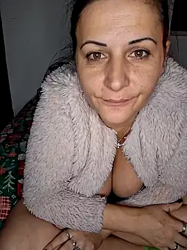 anaaamariaaaa online show from January 2026 07:11:01 PM