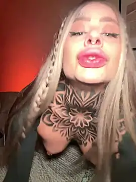Snapshot of bambixboo chatting on February 2025 04:03:01 PM bambixboo online show from February 2025 04:03:01 PM