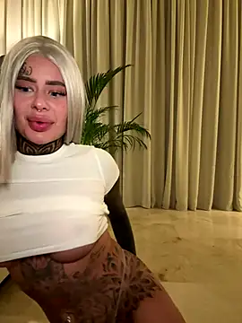 Snapshot of bambixboo chatting on September 2025 07:58:02 PM bambixboo online show from September 2025 07:58:02 PM