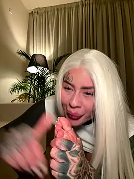 Snapshot of bambixboo chatting on October 2025 08:29:02 PM bambixboo online show from October 2025 08:29:02 PM