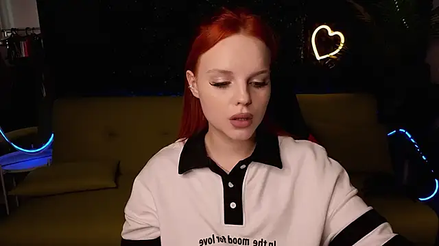 KristiRosee online show from December 2024 04:53:02 AM