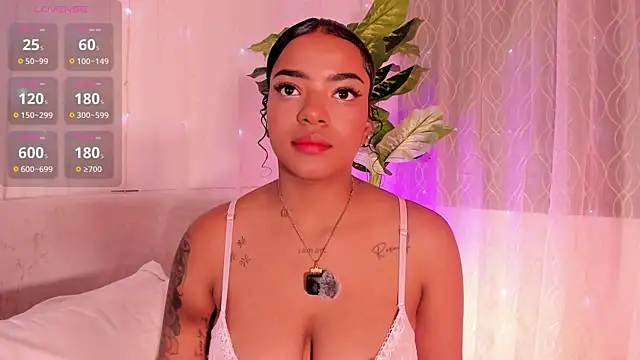 Snapshot of Iris_hott1 chatting on October 2025 03:28:01 AM Iris hott1 online show from October 2025 03:28:01 AM