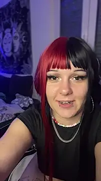 Snapshot of kinkygirl420x chatting on October 2025 08:29:02 PM kinkygirl420x online show from October 2025 08:29:02 PM