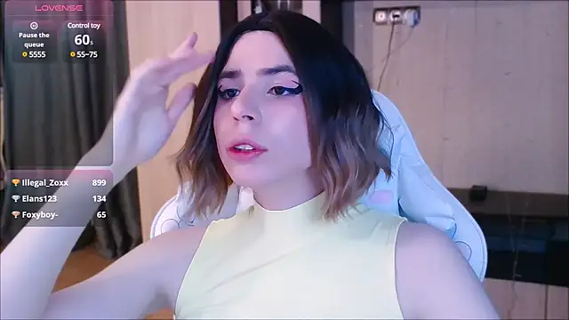 FemAlexa  online show from February 2025 05:33:01 PM