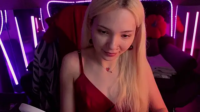 SandraBoyl online show from November 2025 02:21:01 AM